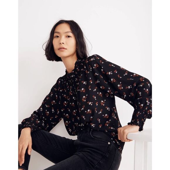 Madewell Embroidered Smockneck Top in Tossed Floral True Black Size Medium - Picture 3 of 10